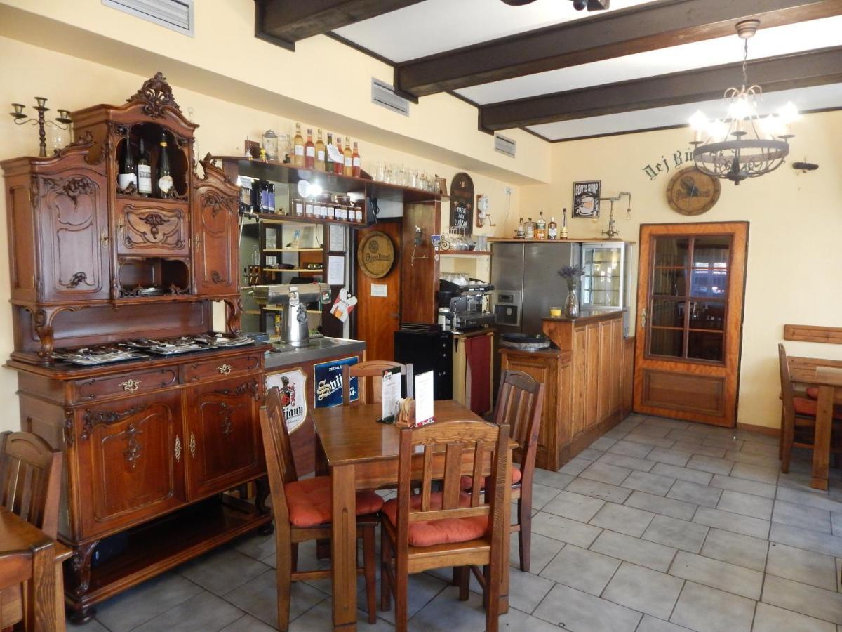 Penzion Dřevěnka Osecna Exterior foto